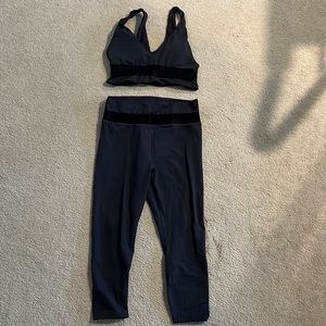 Fabletics work out set